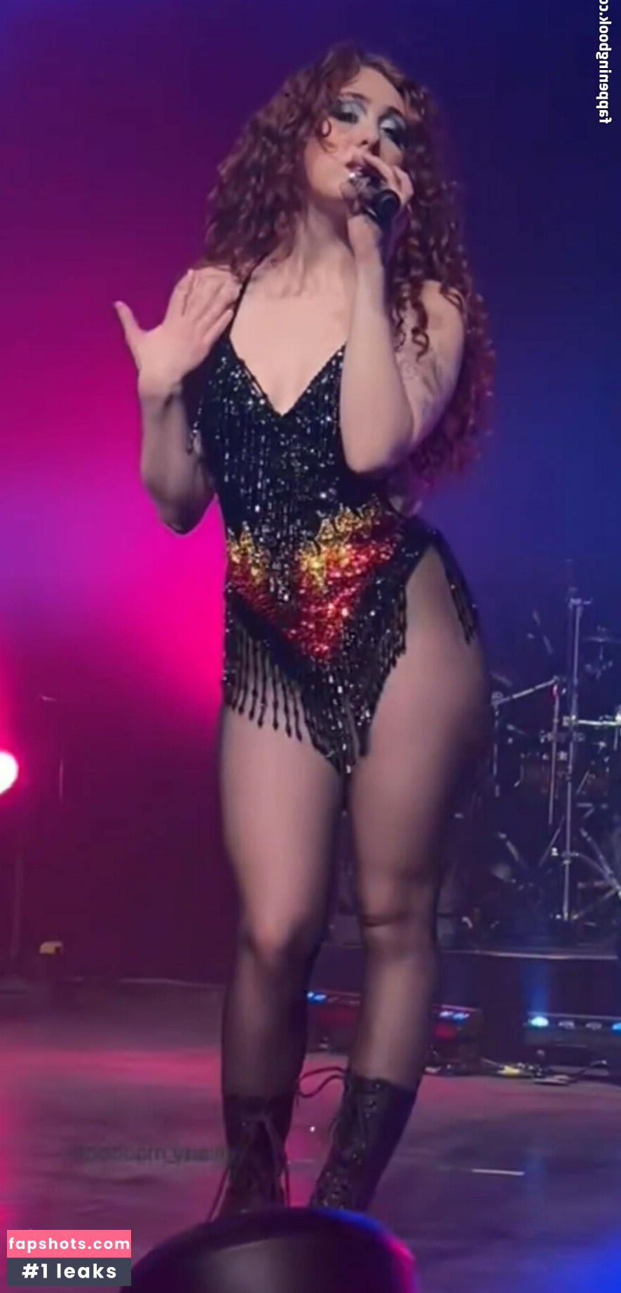 Chappell Roan Nahé úniky fotek pouze od fanoušků #124 - Fapshots