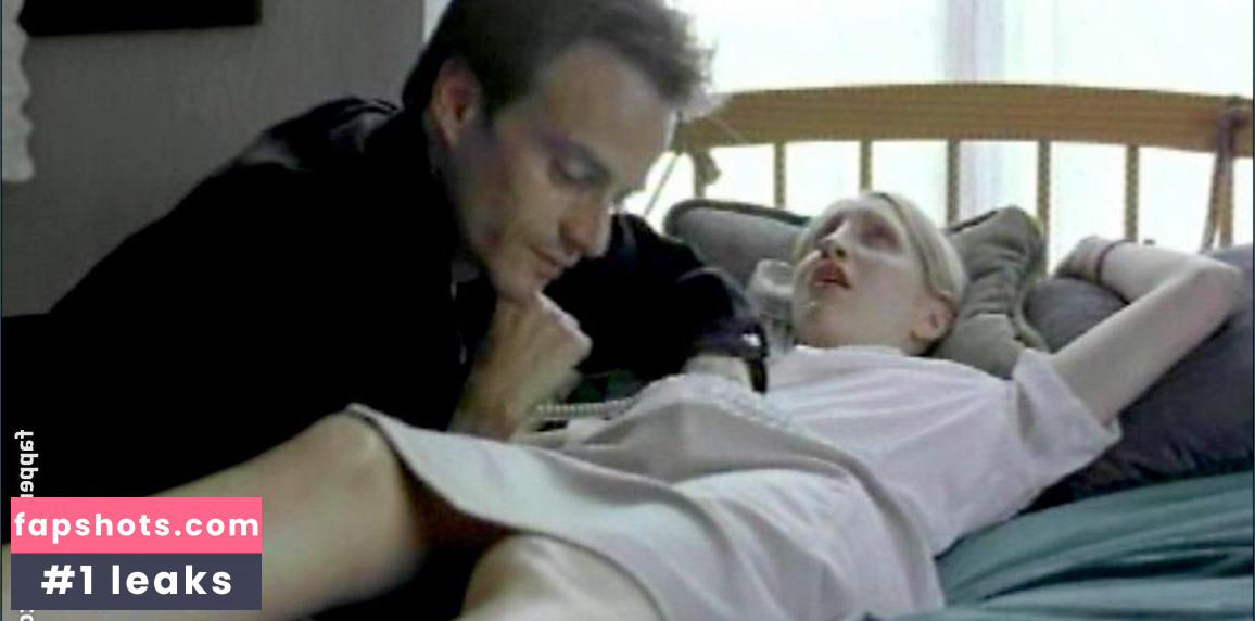 Charis Michelsen gallery photo #5