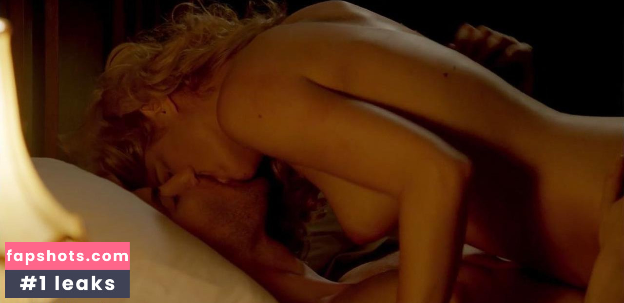 Charity Wakefield gallery photo #10