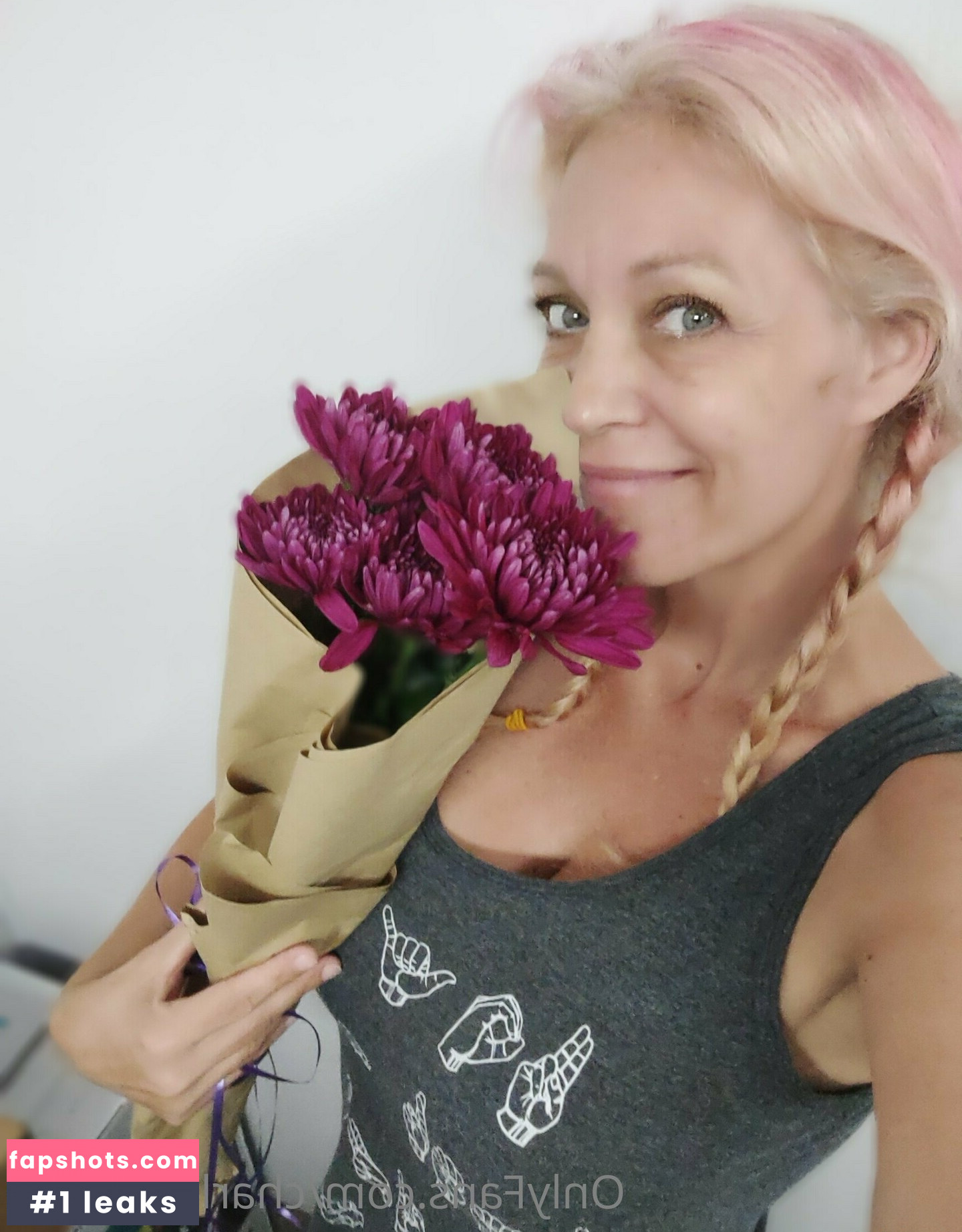 Charlee Chase gallery photo #119