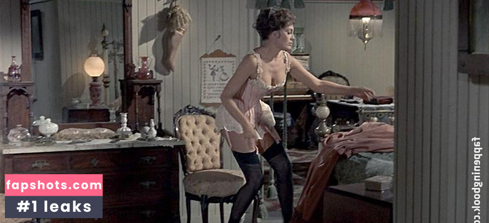 Charlene Holt gallery photo #3