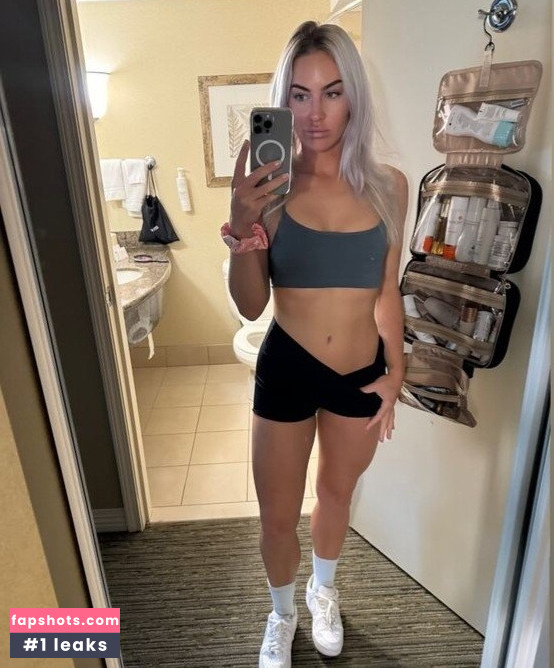 Charley Hull gallery photo #4