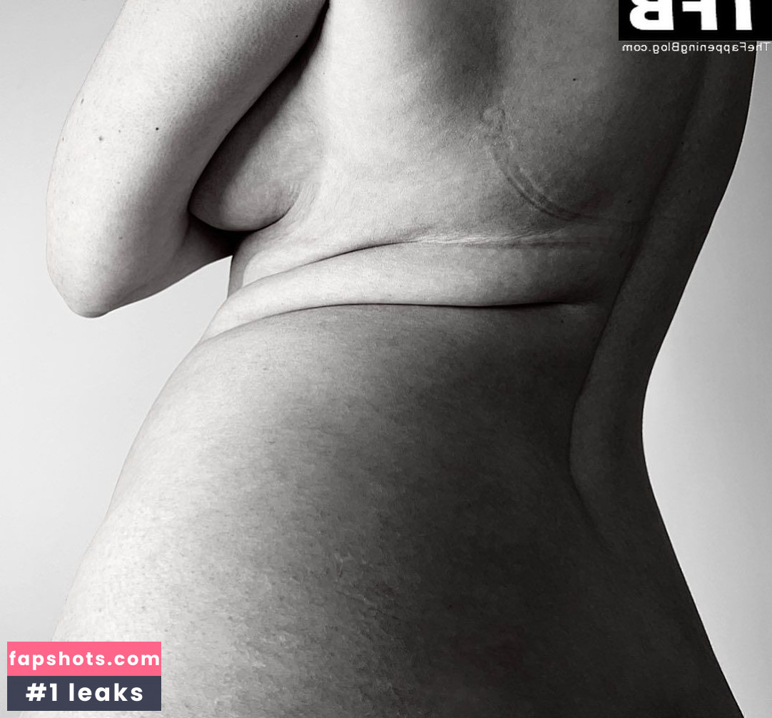 Charli Howard gallery photo #12