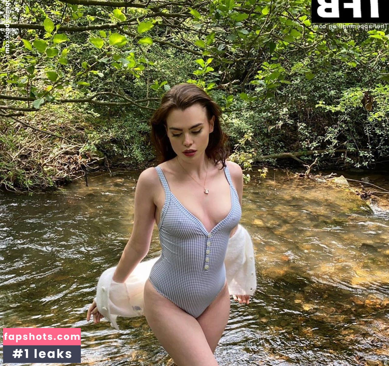 Charli Howard gallery photo #13