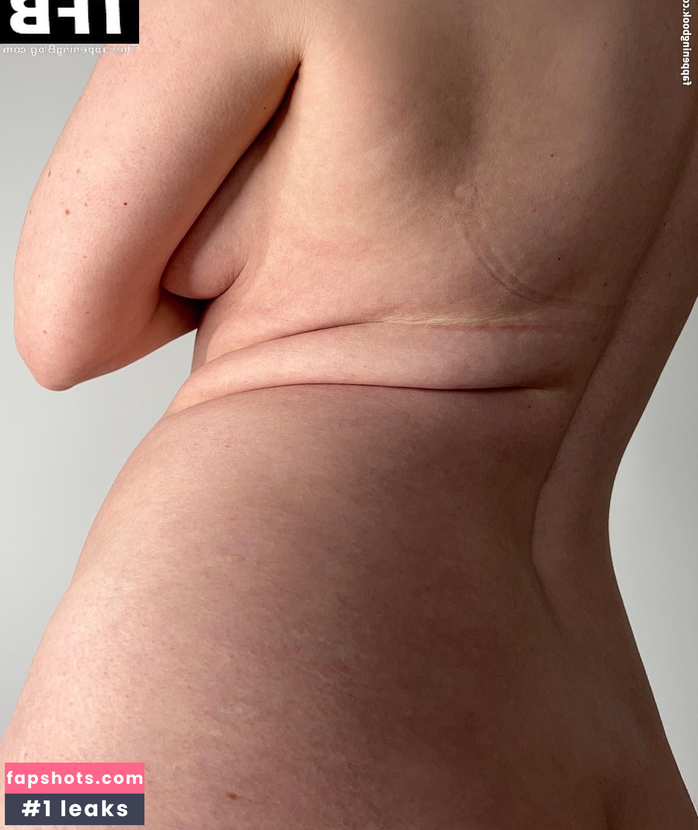 Charli Howard gallery photo #45