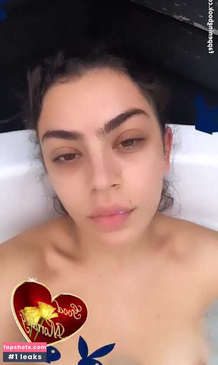 Charli XCX Nahé úniky fotek pouze od fanoušků #1010 - Fapshots