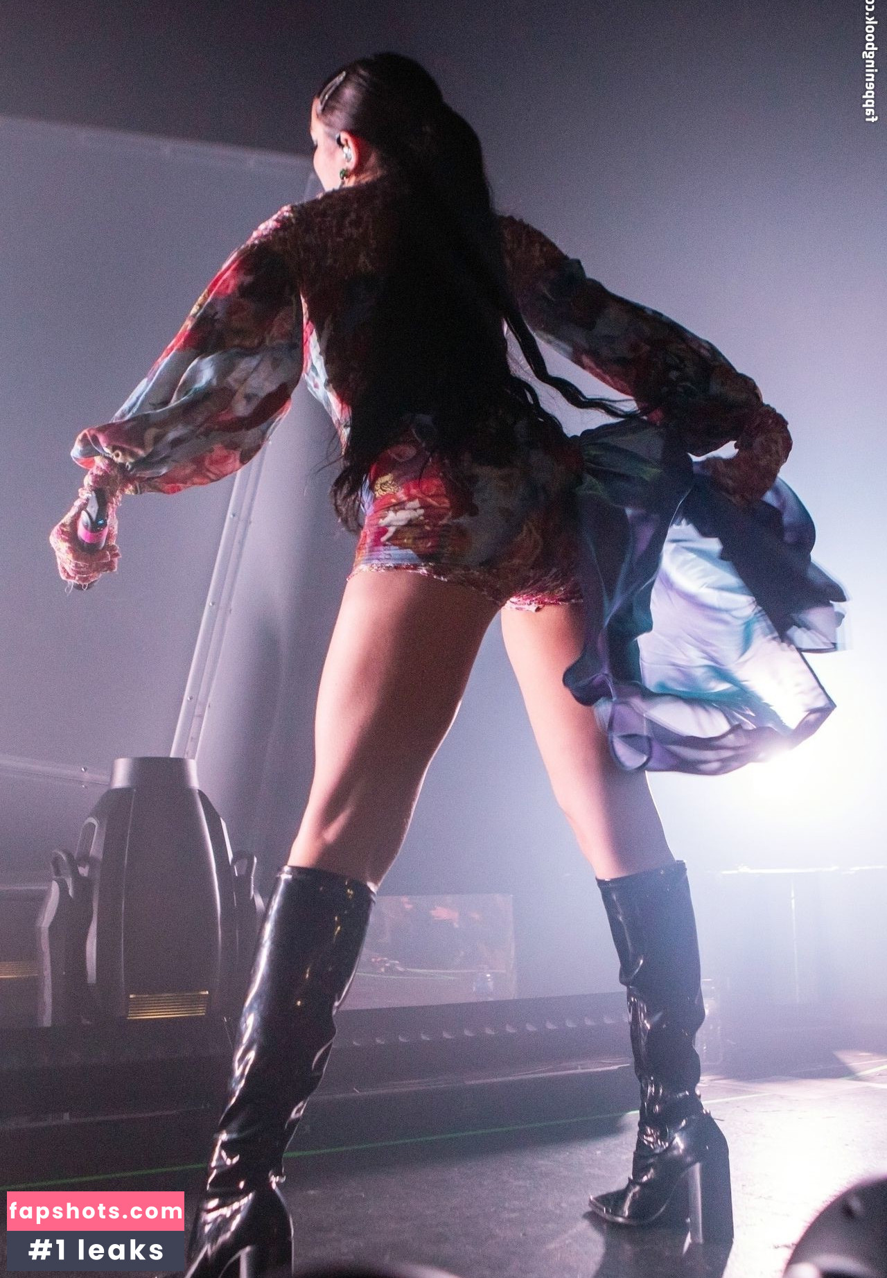 Charli XCX Nahé úniky fotek pouze od fanoušků #1017 - Fapshots