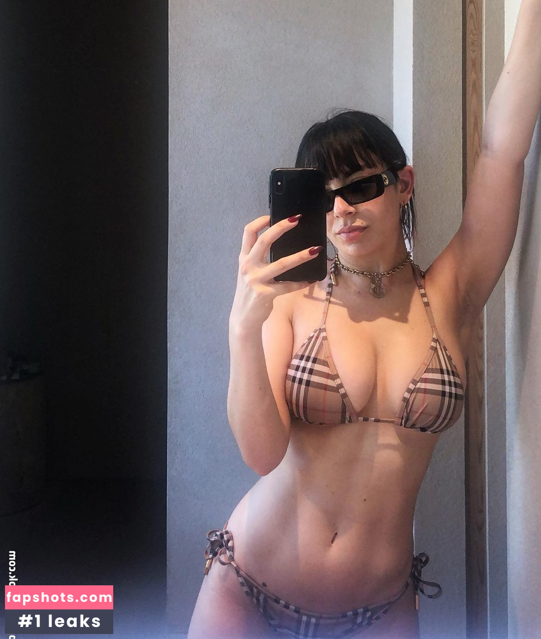 Charli XCX Nahé úniky fotek pouze od fanoušků #1041 - Fapshots