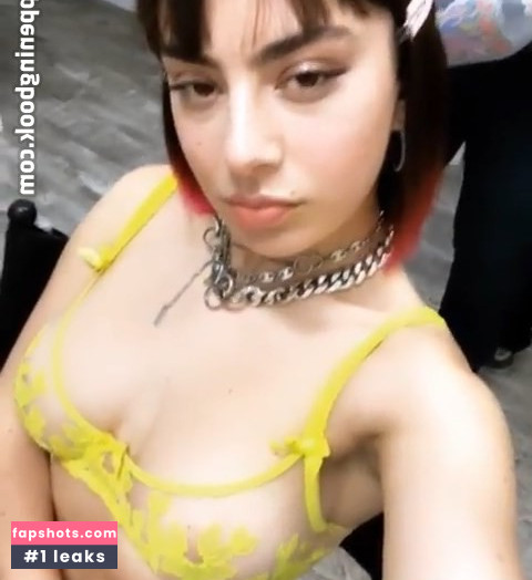 Charli XCX Nahé úniky fotek pouze od fanoušků #1042 - Fapshots