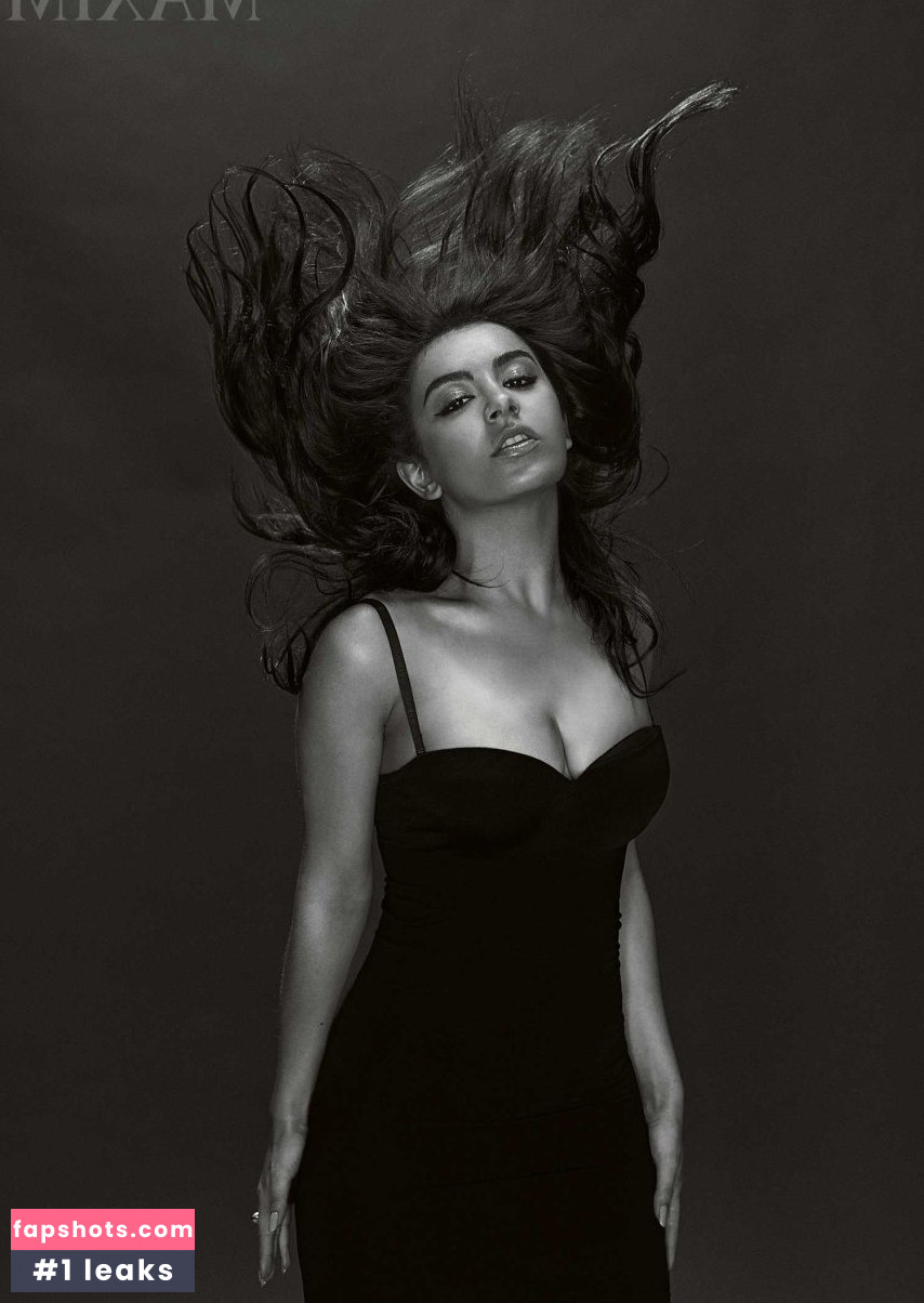 Charli XCX Nahé úniky fotek pouze od fanoušků #1060 - Fapshots