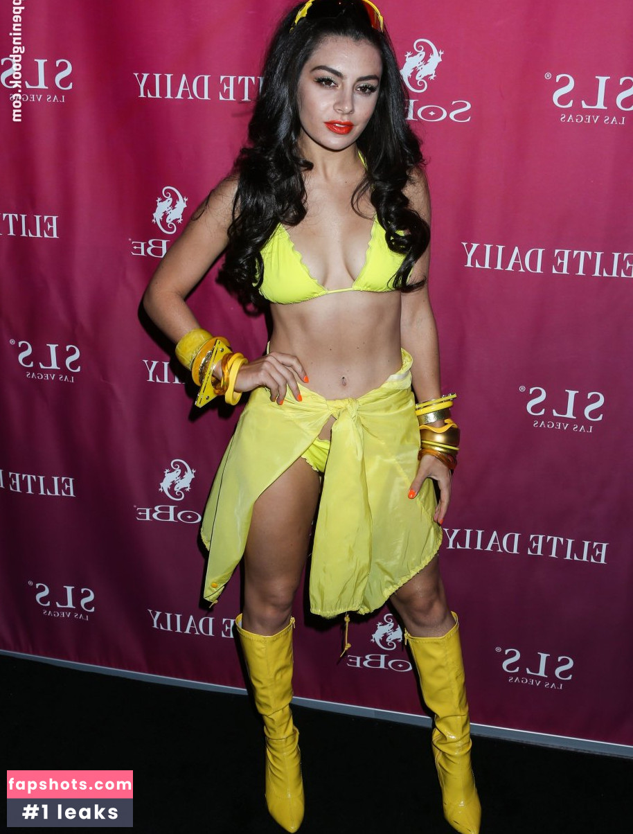 Charli XCX Nahé úniky fotek pouze od fanoušků #1097 - Fapshots