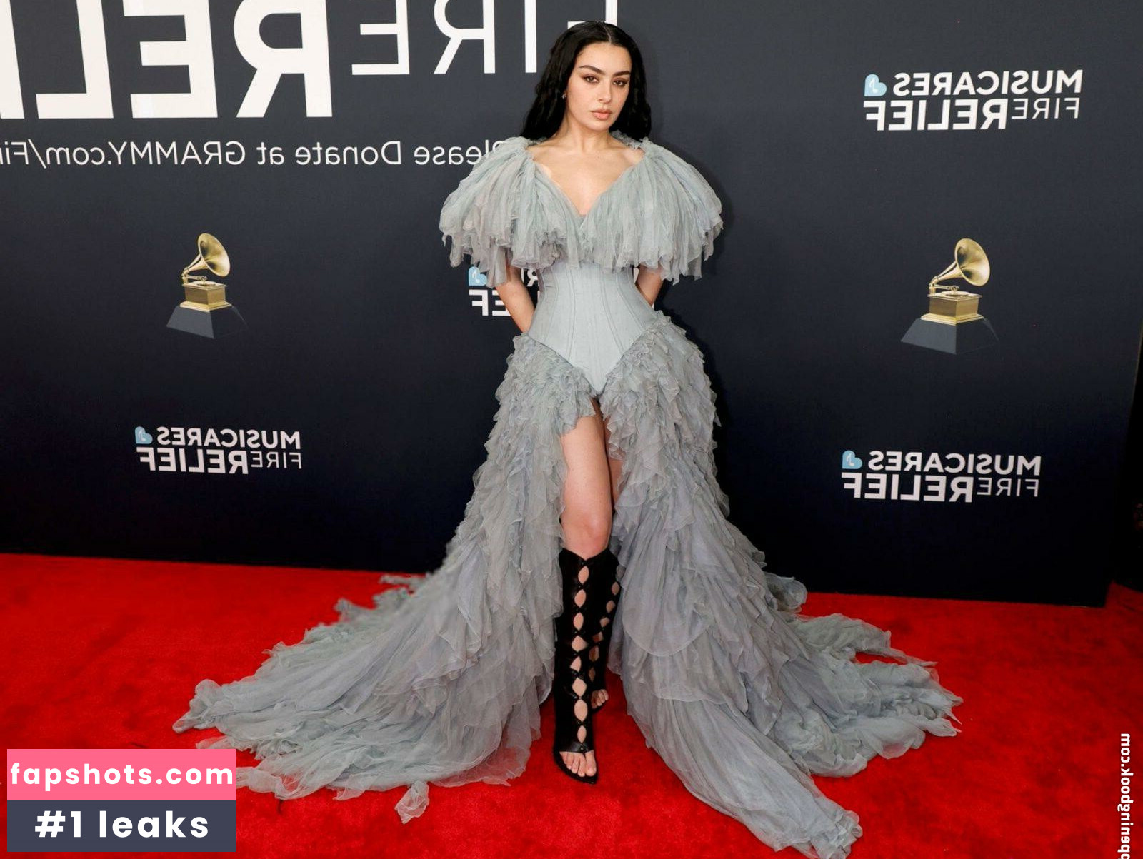 Charli XCX Nahé úniky fotek pouze od fanoušků #183 - Fapshots