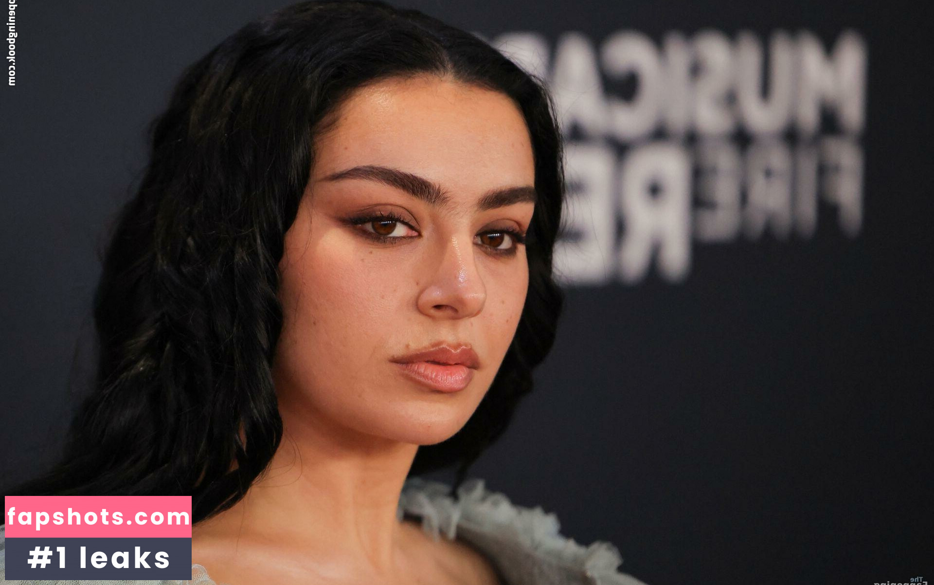 Charli XCX Nahé úniky fotek pouze od fanoušků #201 - Fapshots