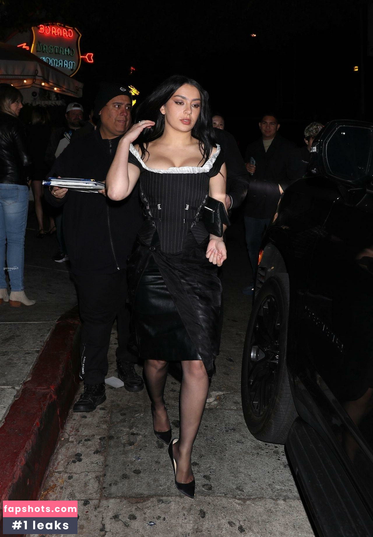 Charli XCX Nahé úniky fotek pouze od fanoušků #265 - Fapshots