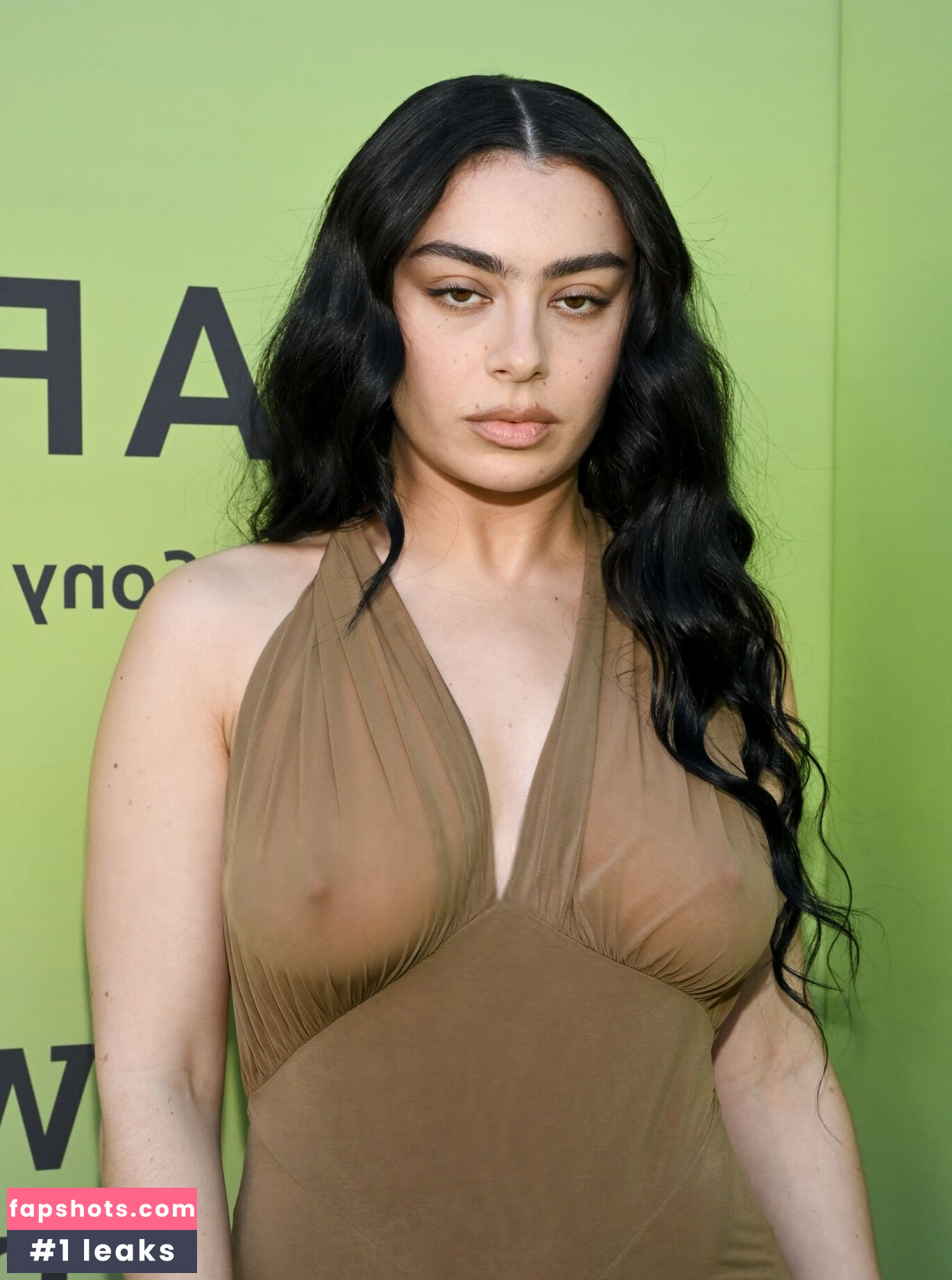 Charli XCX Nahé úniky fotek pouze od fanoušků #339 - Fapshots