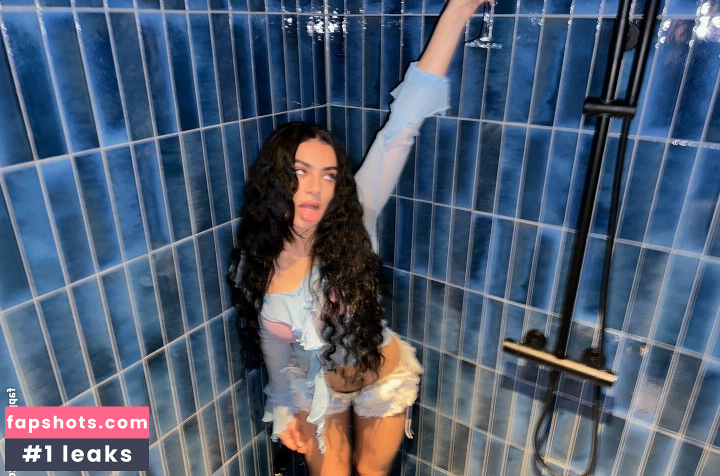 Charli XCX Nahé úniky fotek pouze od fanoušků #350 - Fapshots