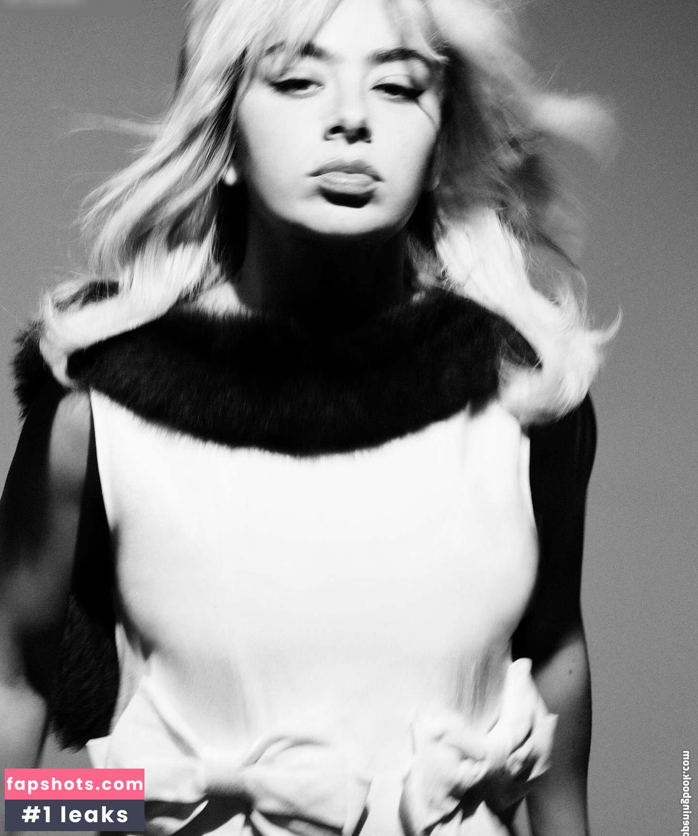 Charli XCX Nahé úniky fotek pouze od fanoušků #416 - Fapshots