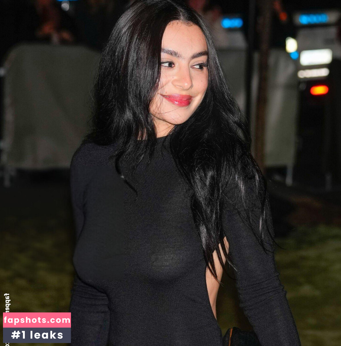 Charli XCX Nahé úniky fotek pouze od fanoušků #441 - Fapshots