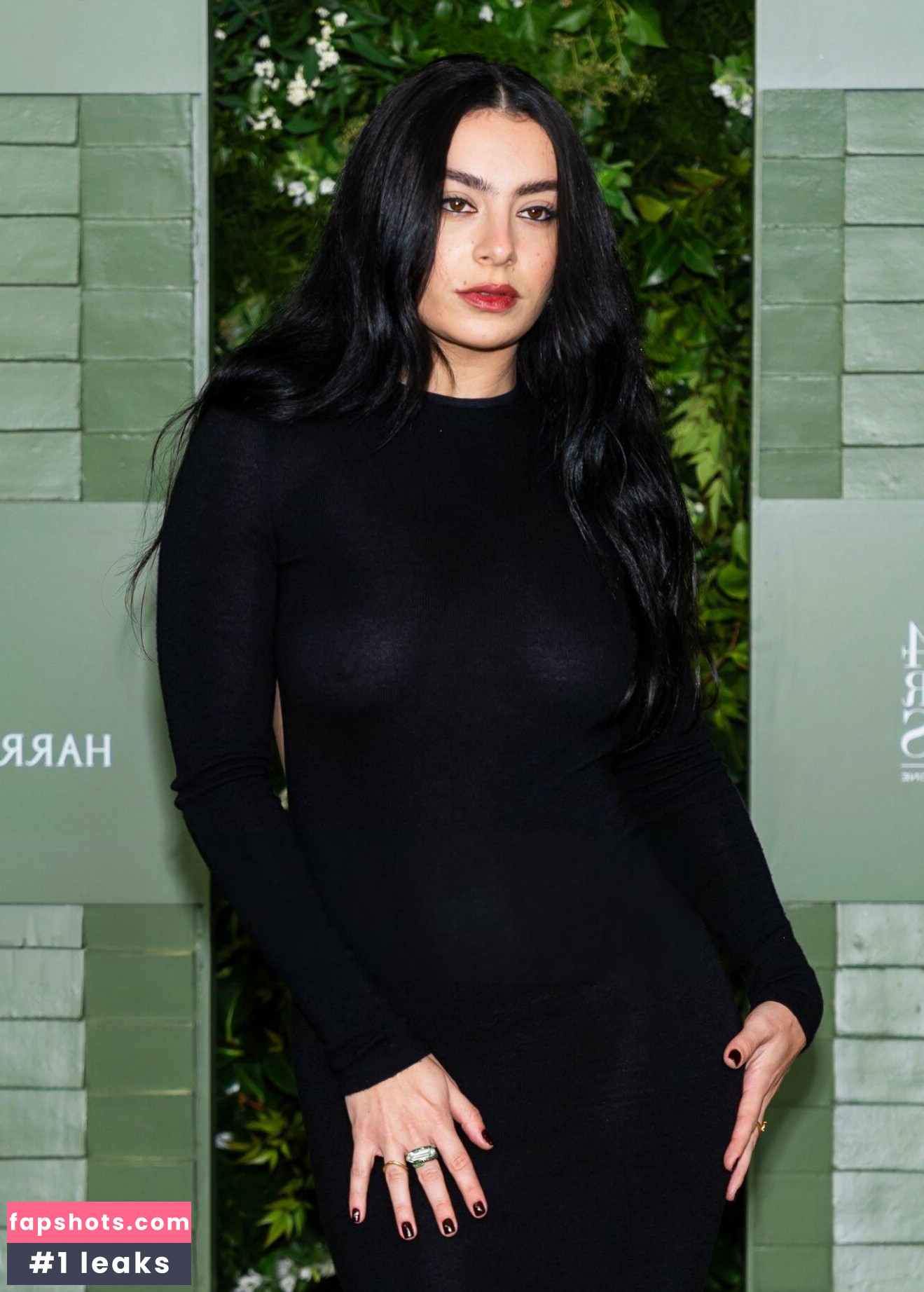 Charli XCX Nahé úniky fotek pouze od fanoušků #445 - Fapshots