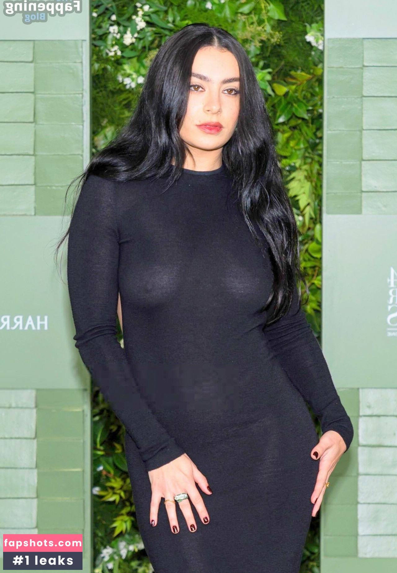 Charli XCX Nahé úniky fotek pouze od fanoušků #452 - Fapshots