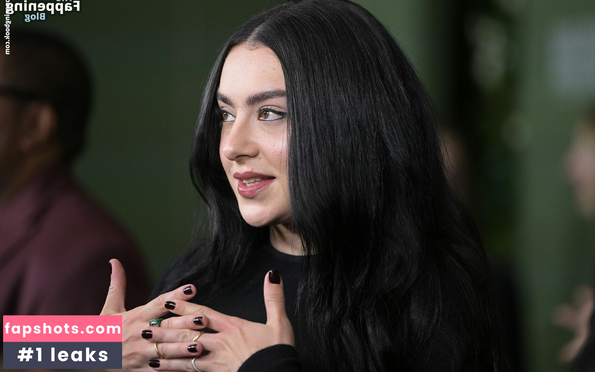 Charli XCX Nahé úniky fotek pouze od fanoušků #467 - Fapshots