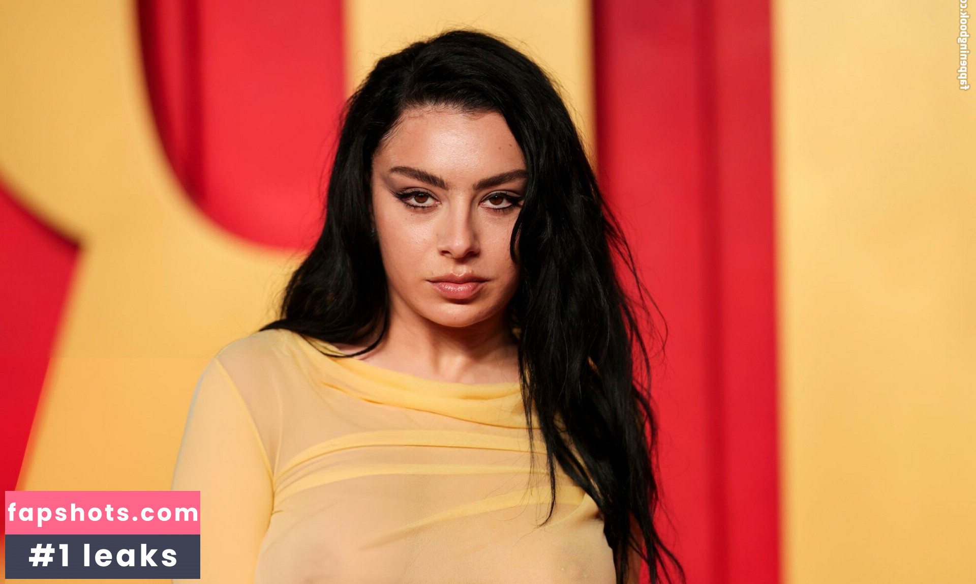 Charli XCX Nahé úniky fotek pouze od fanoušků #500 - Fapshots
