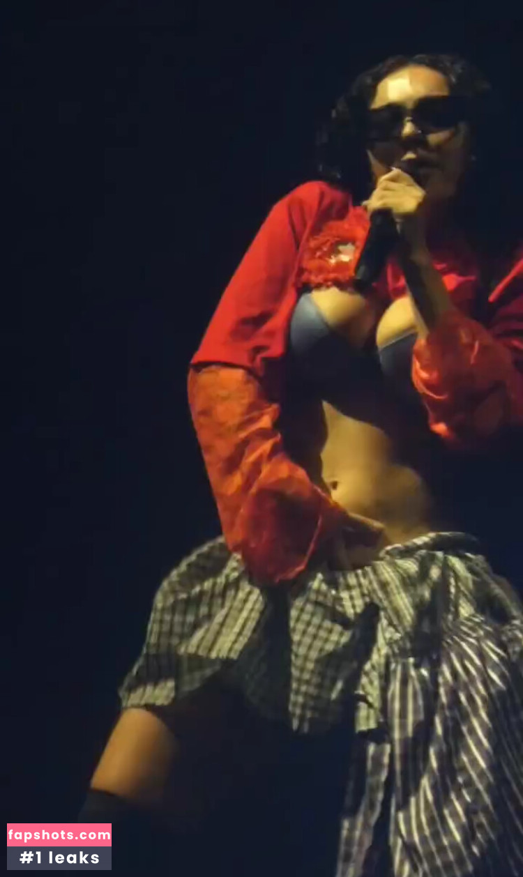 Charli XCX Nahé úniky fotek pouze od fanoušků #509 - Fapshots