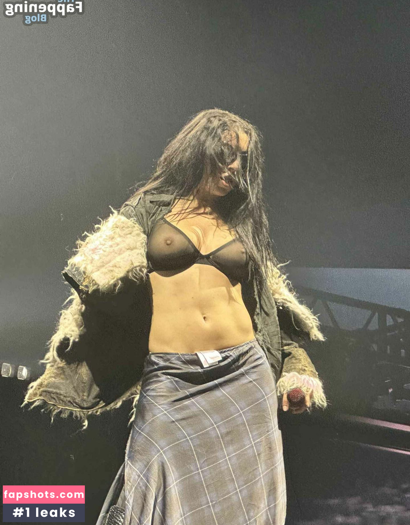 Charli XCX Nahé úniky fotek pouze od fanoušků #512 - Fapshots