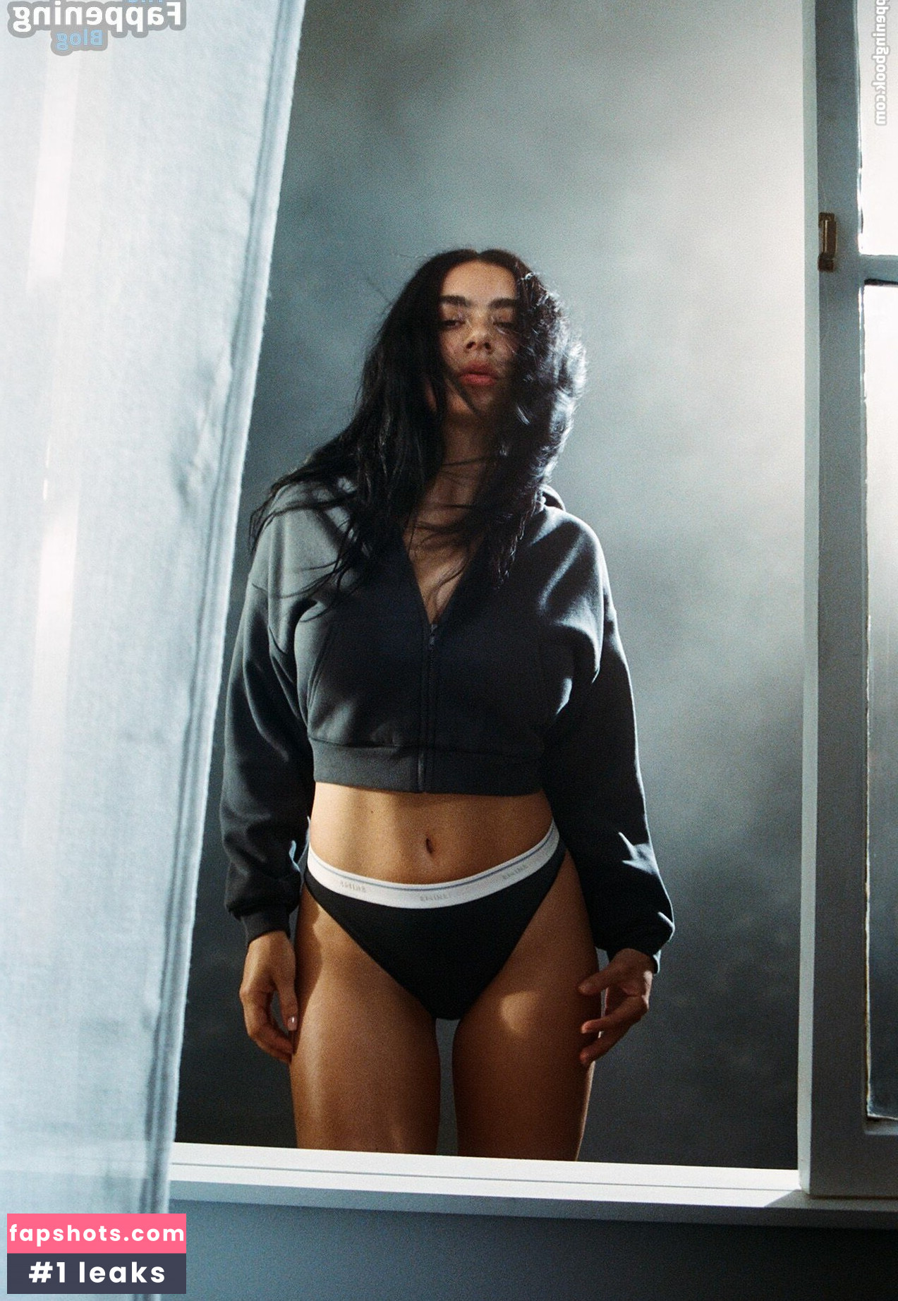 Charli XCX Nahé úniky fotek pouze od fanoušků #538 - Fapshots