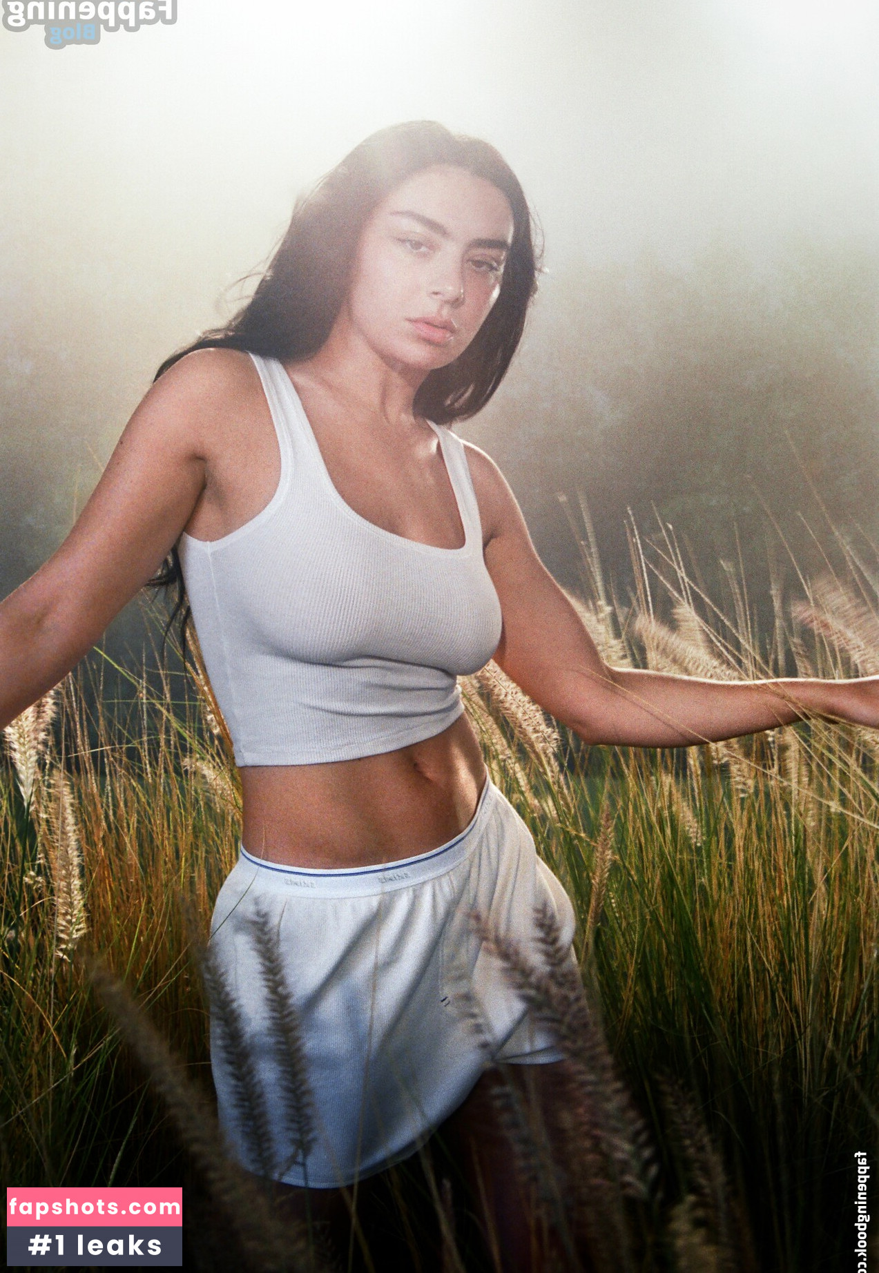 Charli XCX Nahé úniky fotek pouze od fanoušků #541 - Fapshots