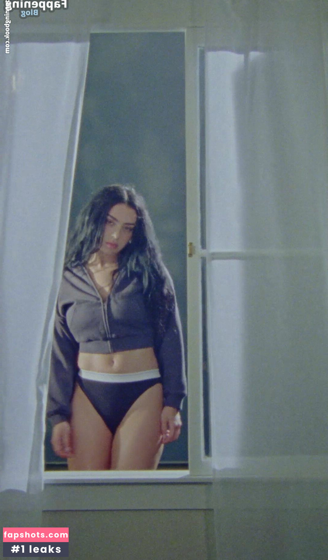 Charli XCX Nahé úniky fotek pouze od fanoušků #546 - Fapshots