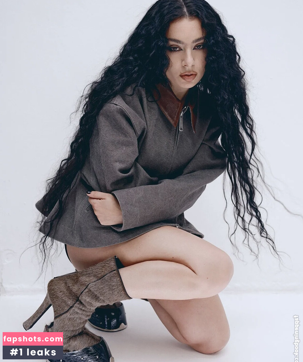 Charli XCX Nahé úniky fotek pouze od fanoušků #576 - Fapshots