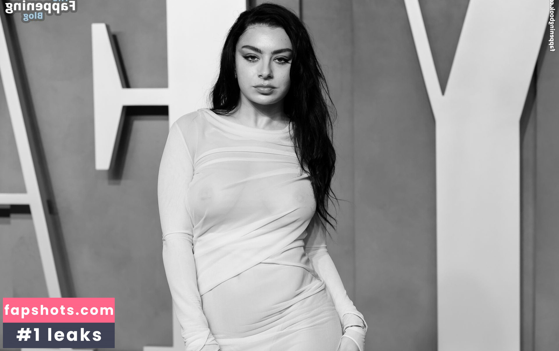 Charli XCX Nahé úniky fotek pouze od fanoušků #601 - Fapshots