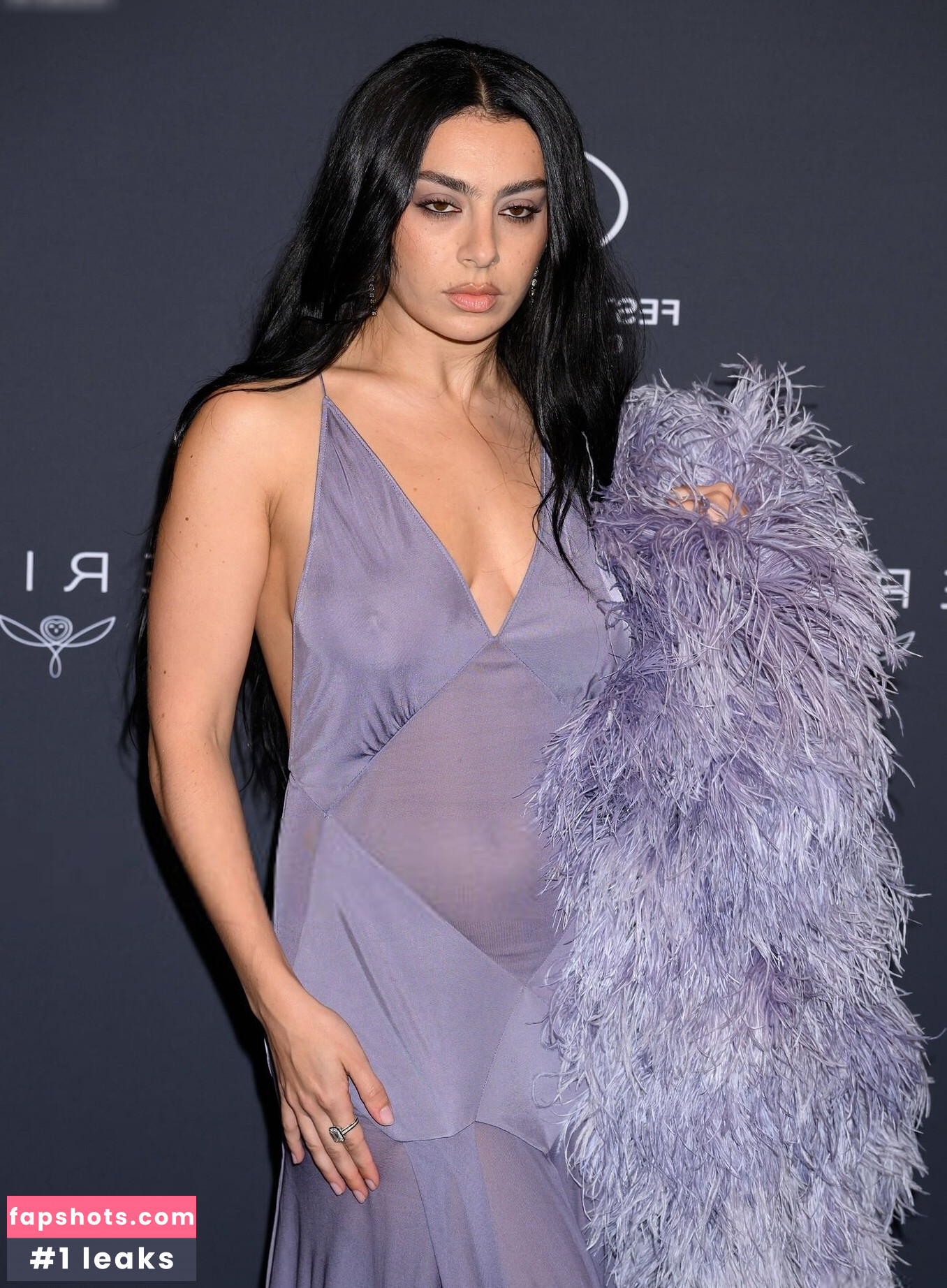 Charli XCX Nahé úniky fotek pouze od fanoušků #66 - Fapshots