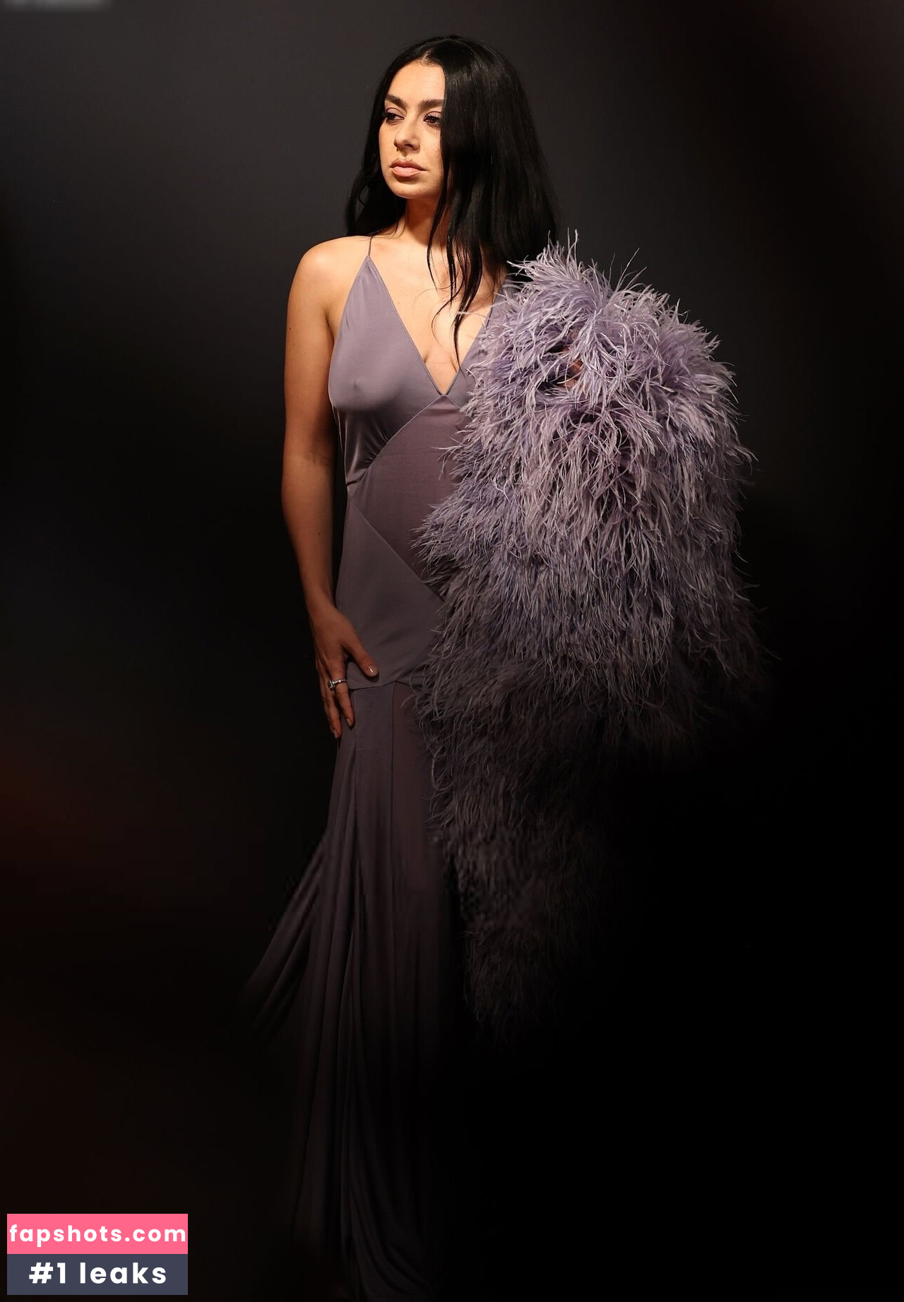 Charli XCX Nahé úniky fotek pouze od fanoušků #67 - Fapshots