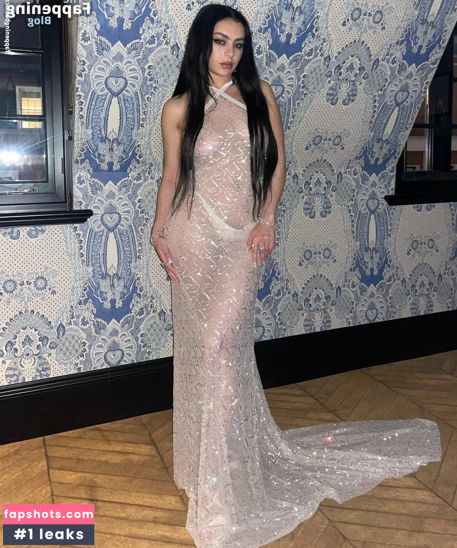 Charli XCX Nahé úniky fotek pouze od fanoušků #679 - Fapshots