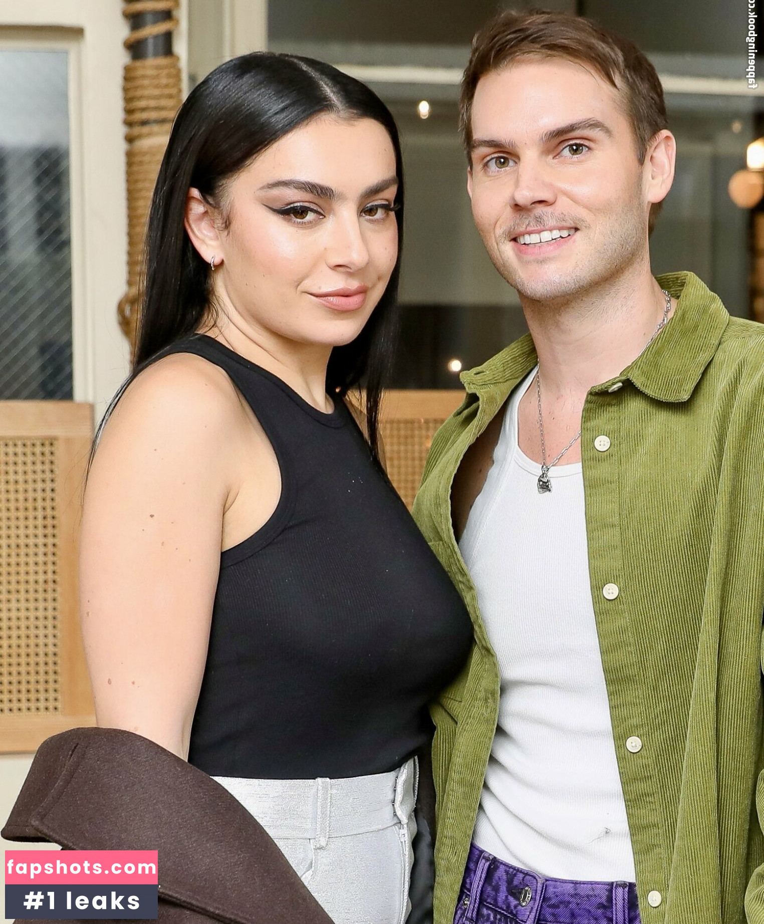 Charli XCX Nahé úniky fotek pouze od fanoušků #733 - Fapshots