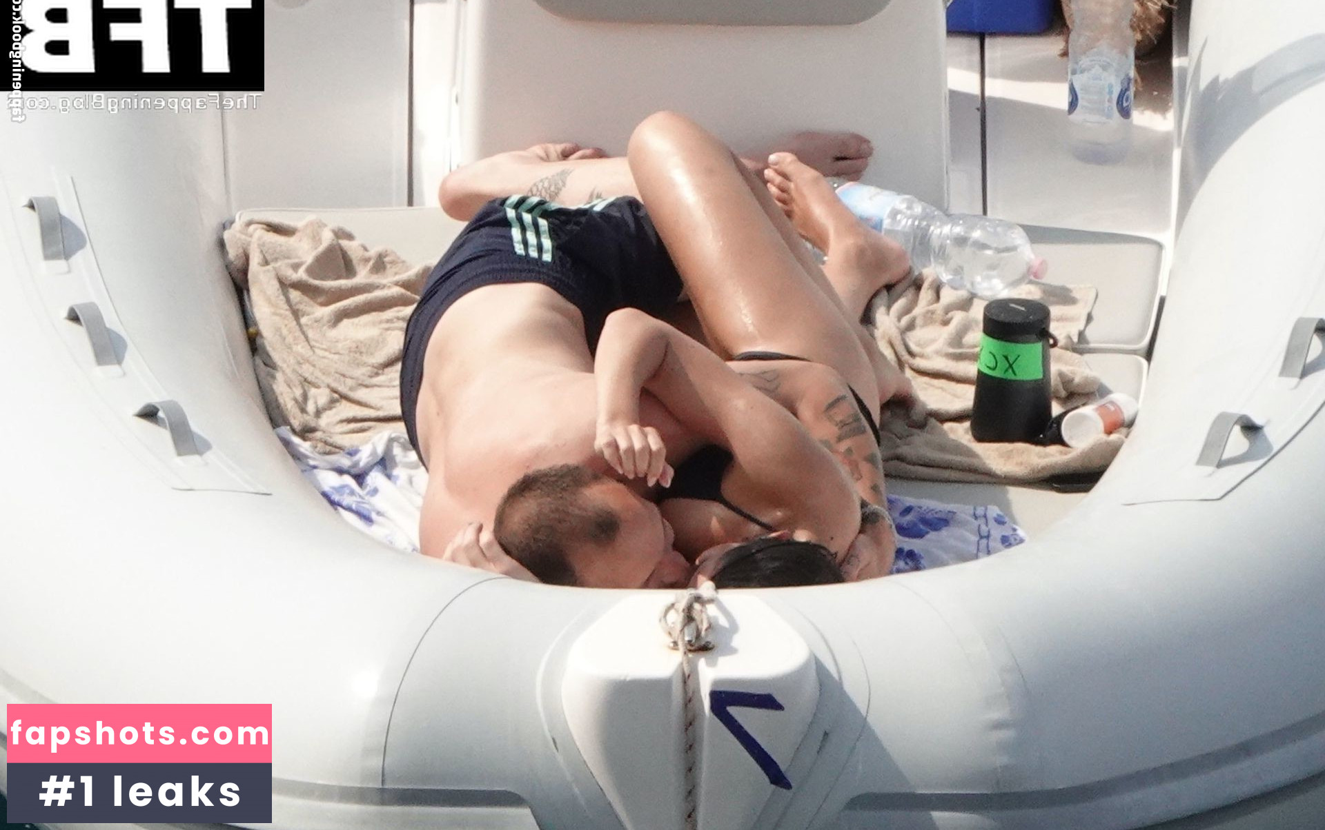 Charli XCX Nahé úniky fotek pouze od fanoušků #765 - Fapshots