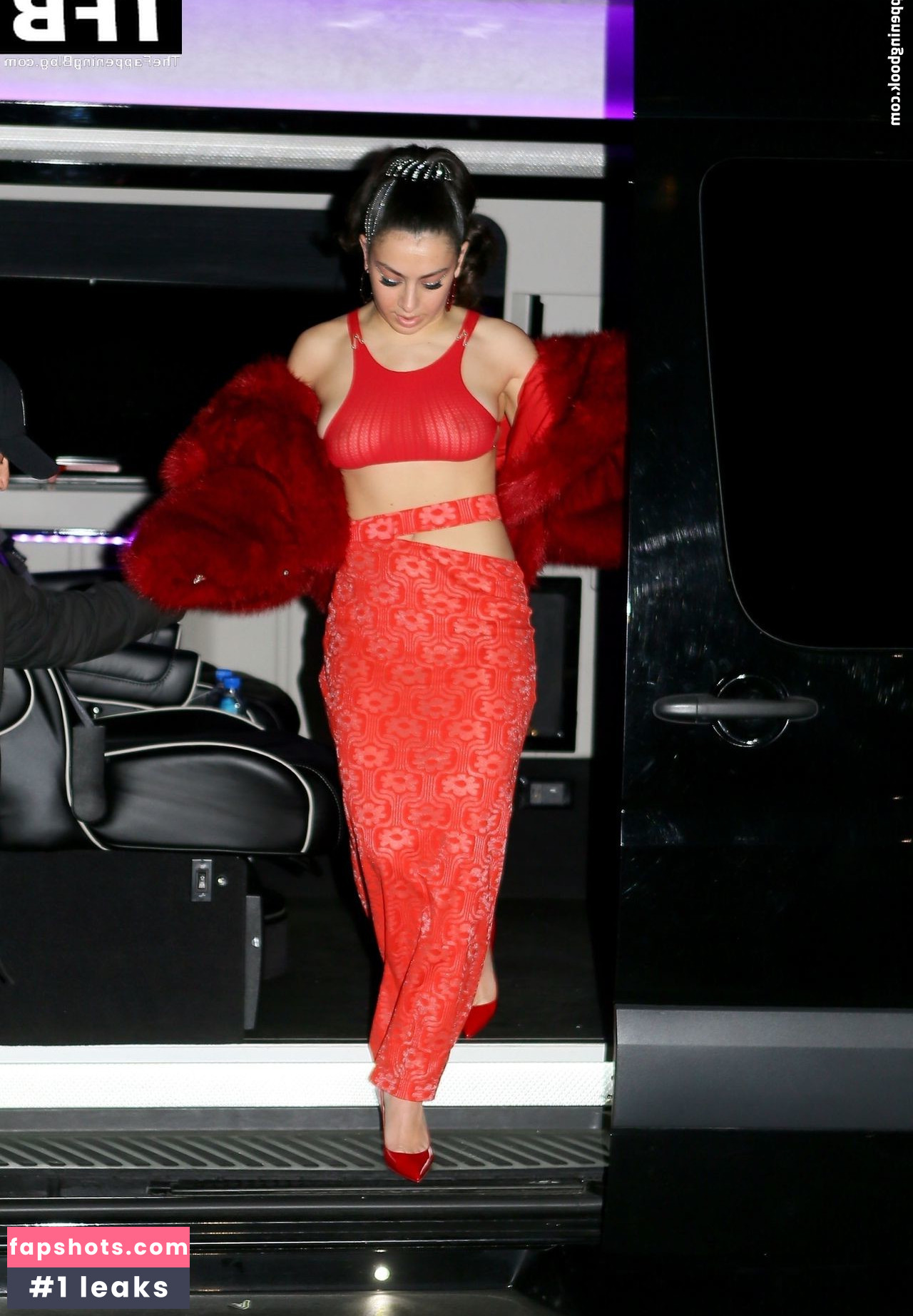 Charli XCX Nahé úniky fotek pouze od fanoušků #791 - Fapshots