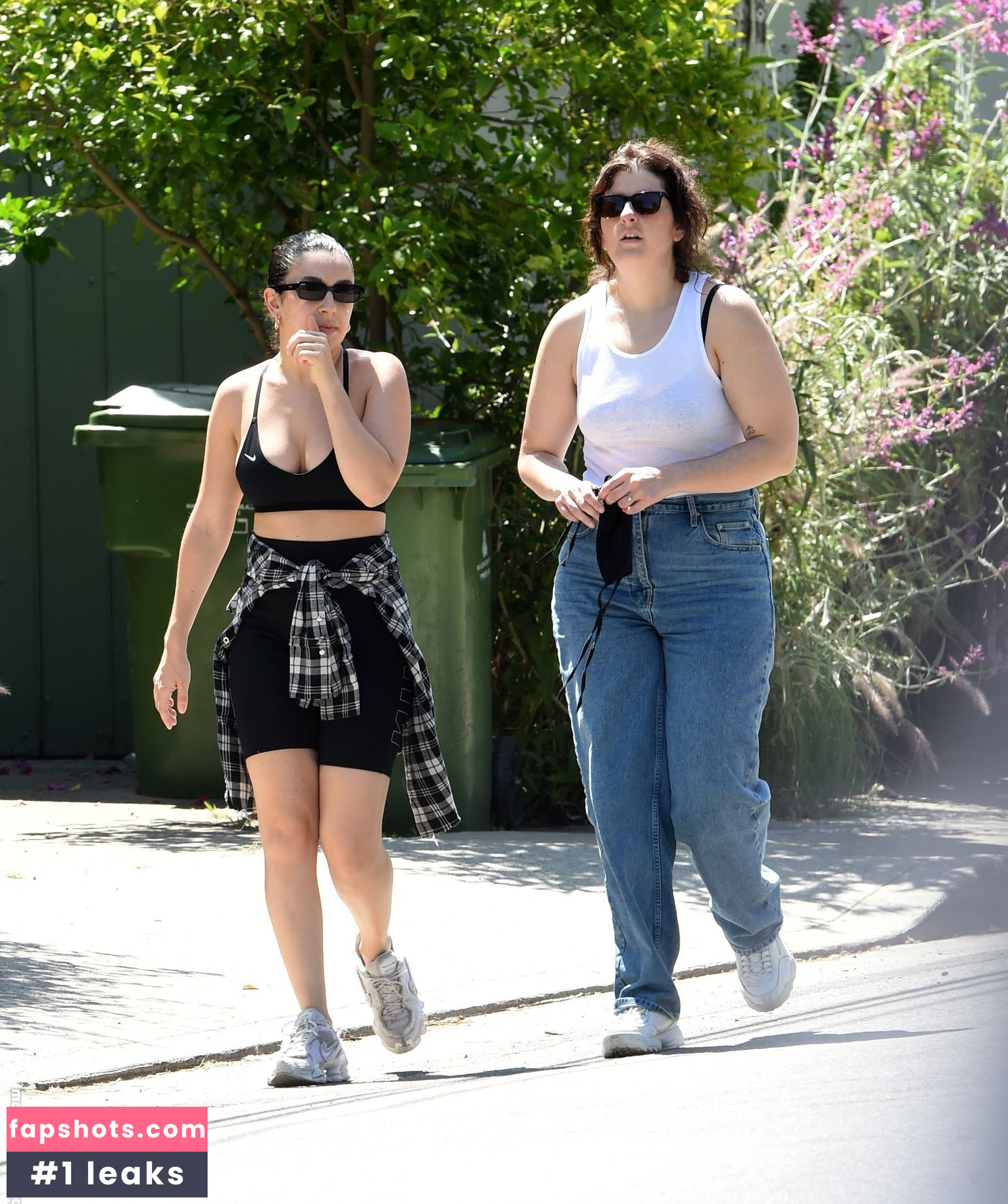 Charli XCX Nahé úniky fotek pouze od fanoušků #925 - Fapshots