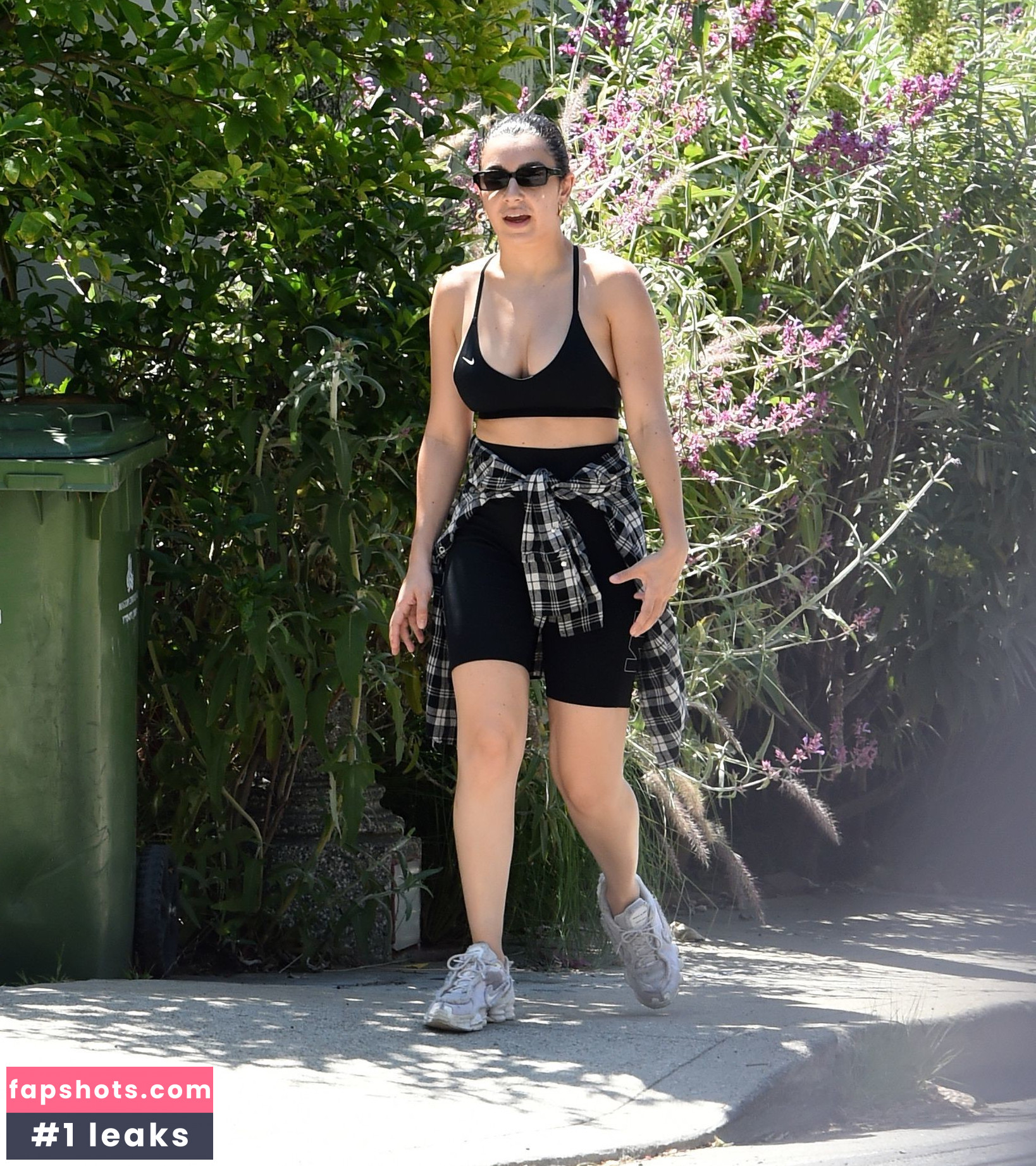 Charli XCX Nahé úniky fotek pouze od fanoušků #942 - Fapshots