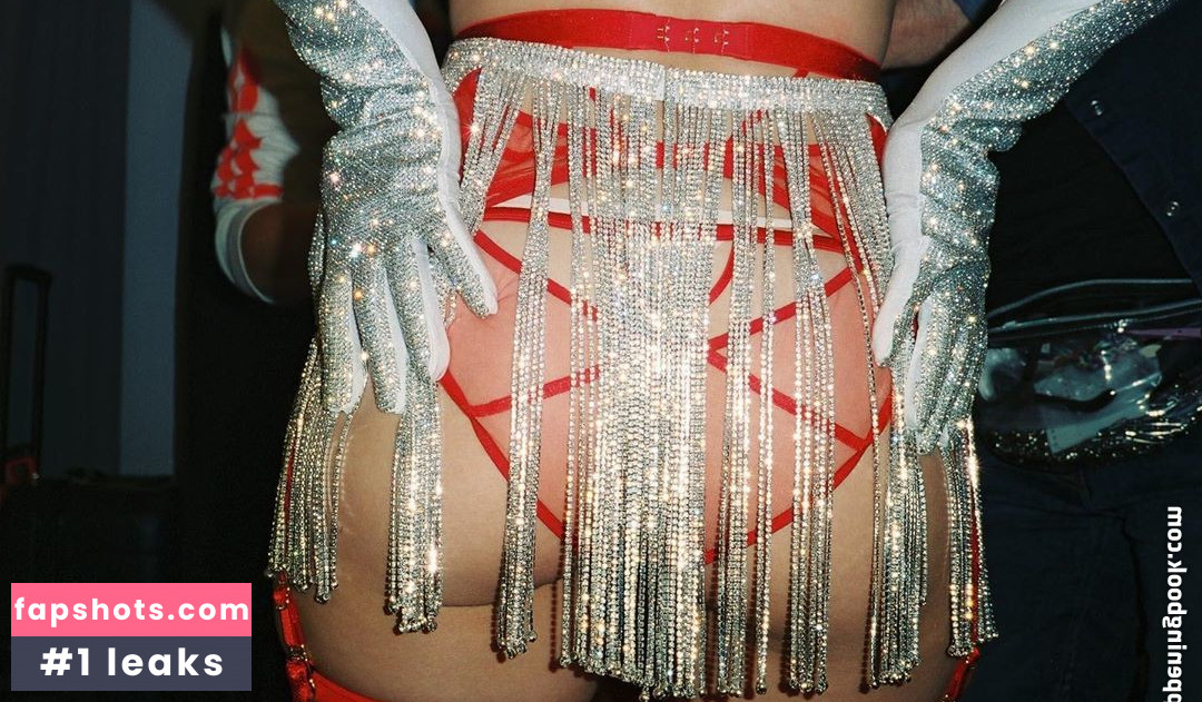 Charli XCX Nahé úniky fotek pouze od fanoušků #957 - Fapshots