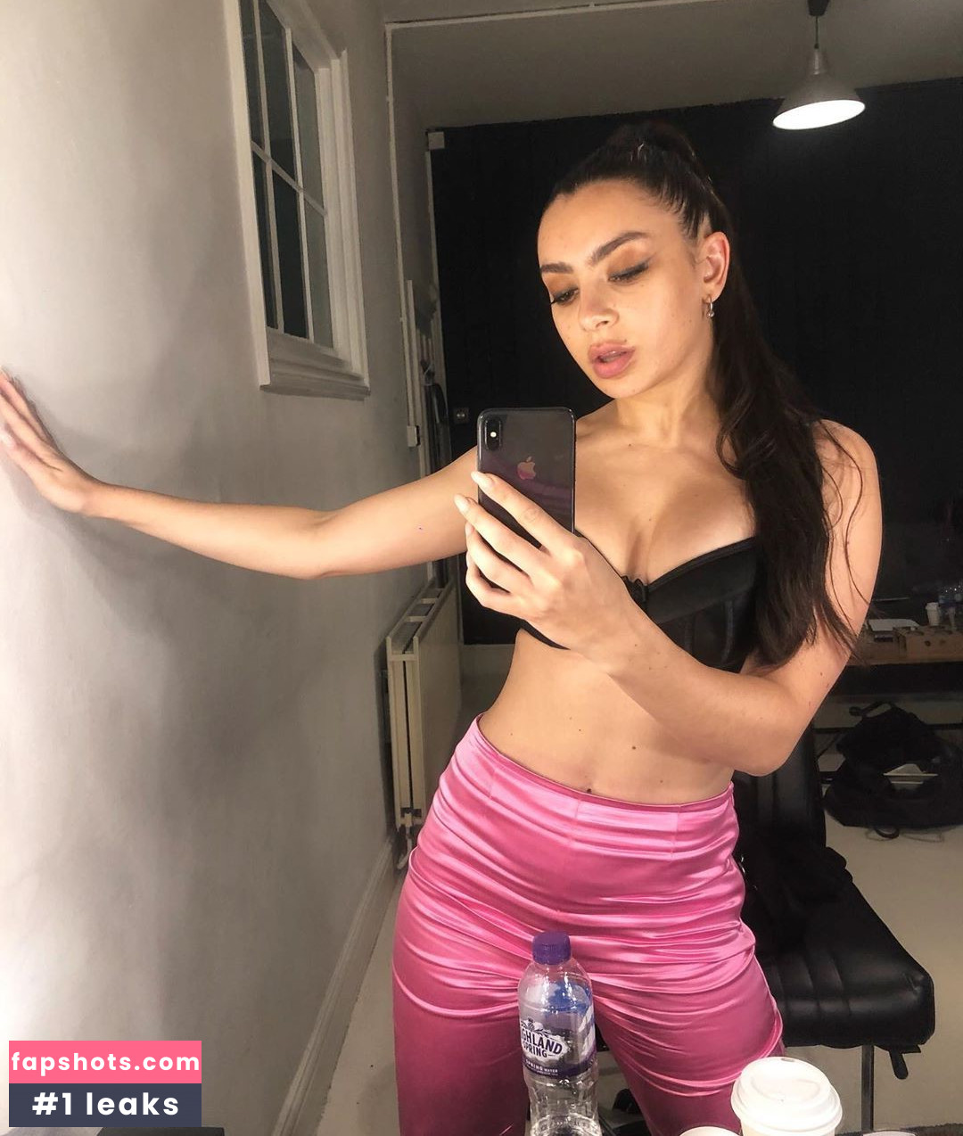 Charli XCX Nahé úniky fotek pouze od fanoušků #961 - Fapshots