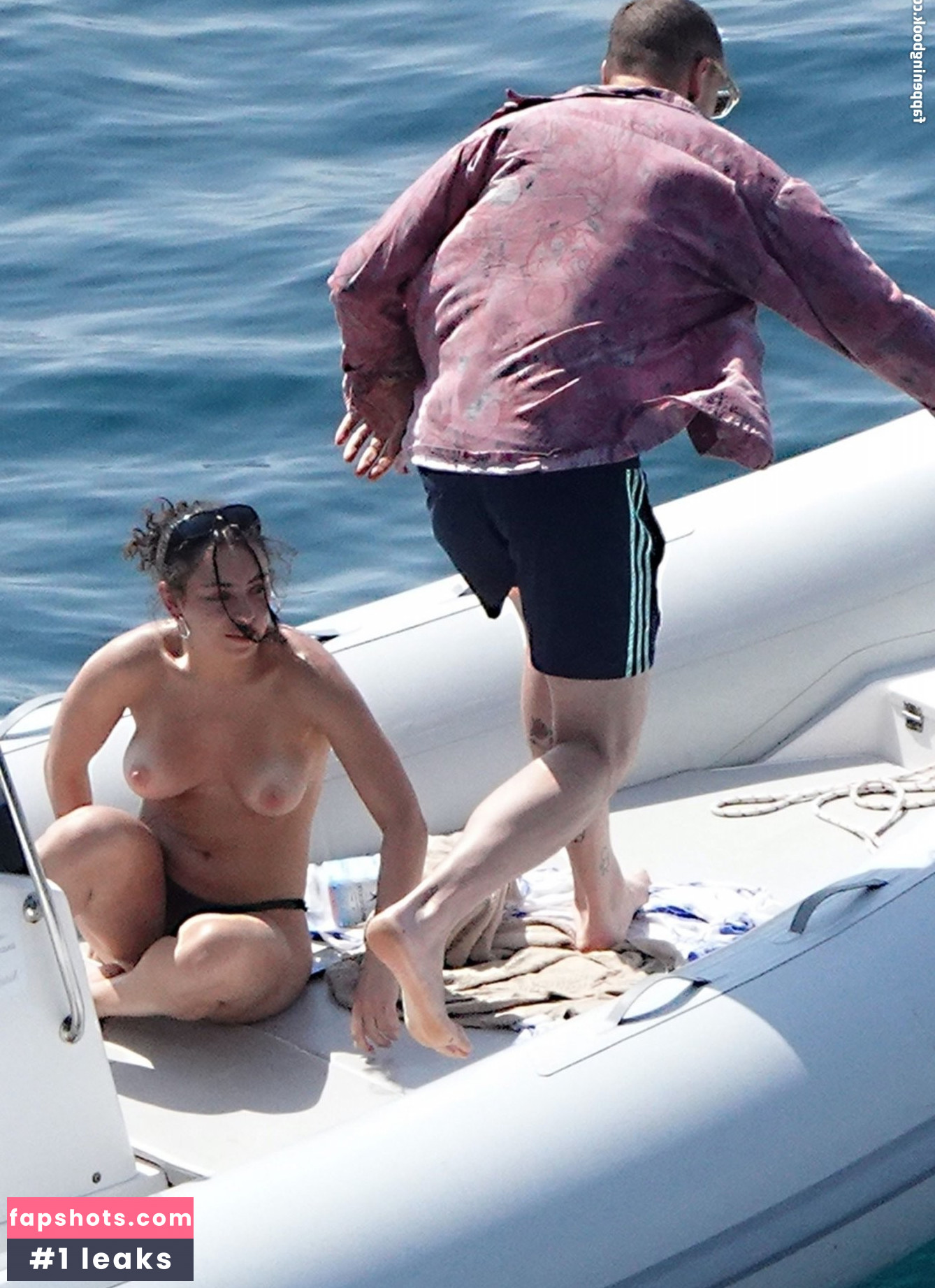 Charlie XCX gallery photo #9