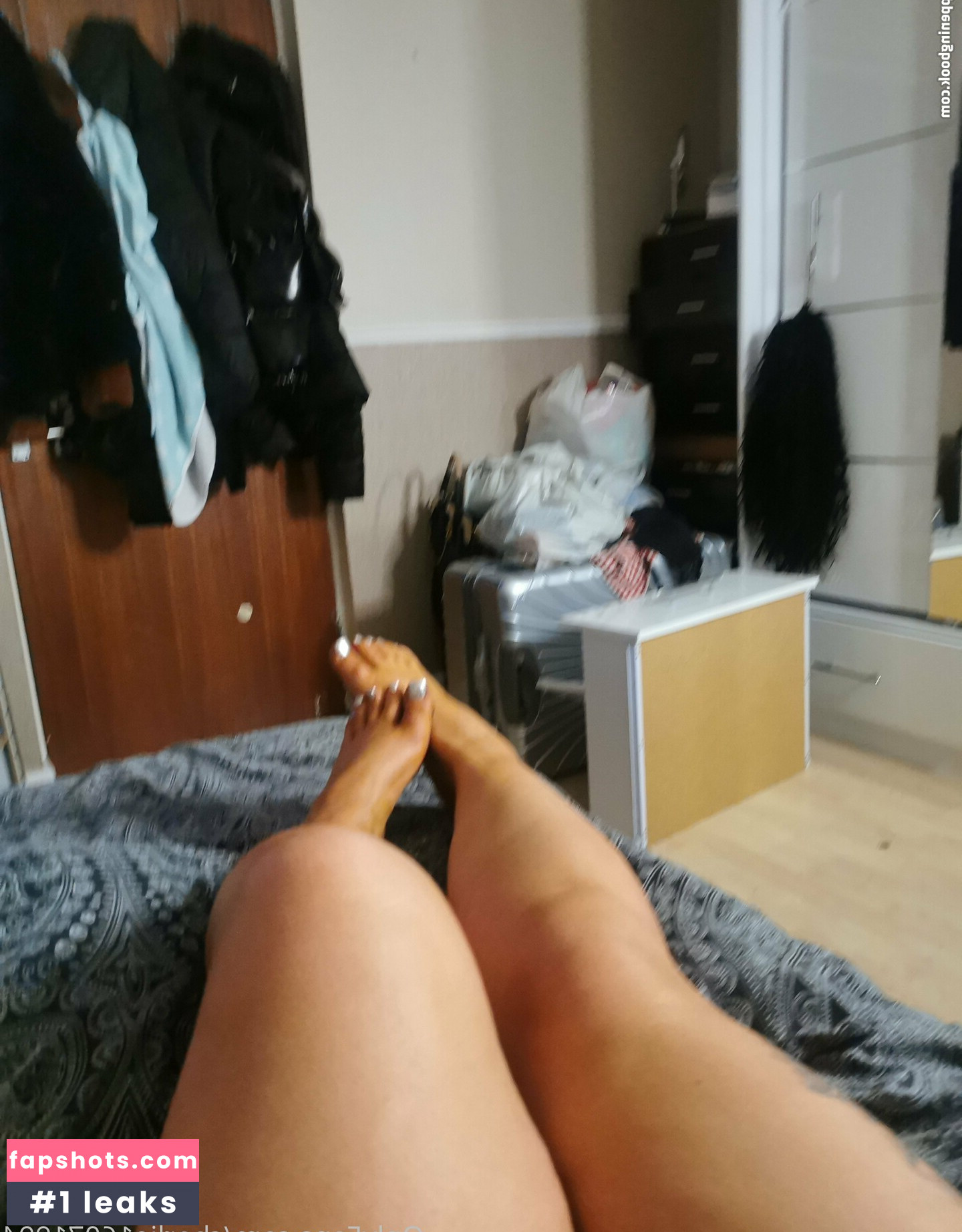 charlie16071994 gallery photo #3