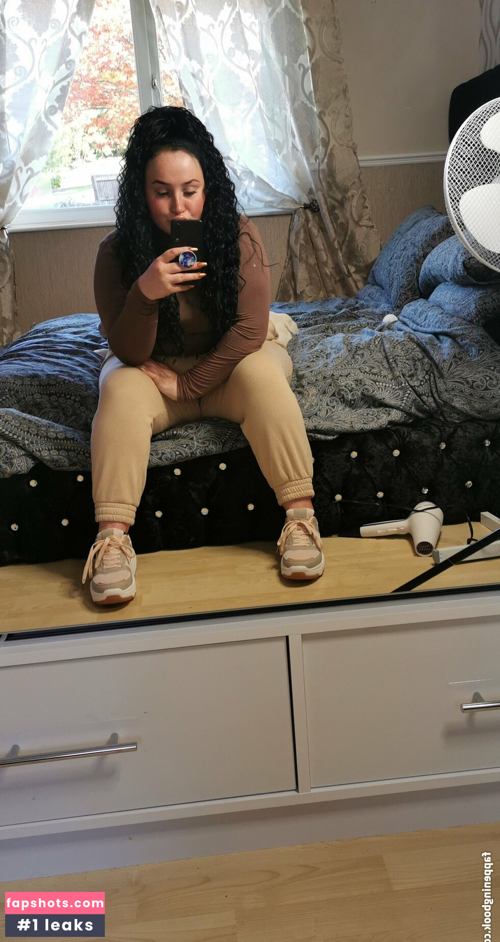 charlie16071994 gallery photo #10