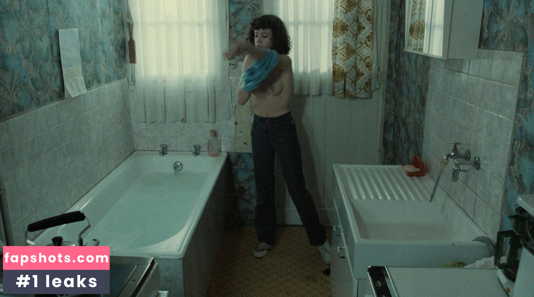 Charline Bourré Nude Leaks OnlyFans Photos #2 - LeakJerk