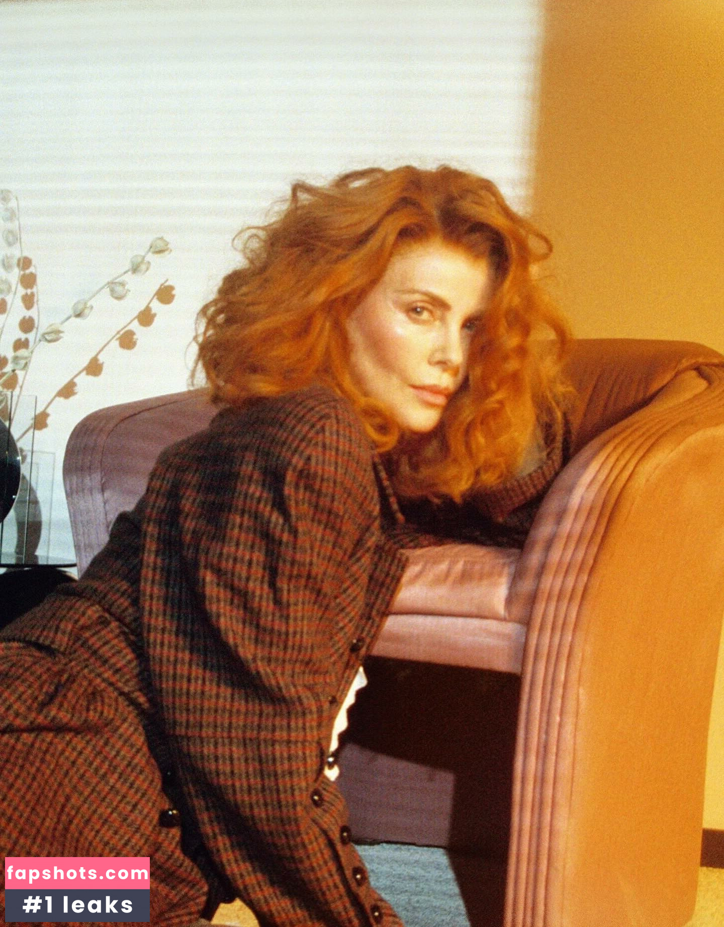 Charlize Theron gallery photo #2