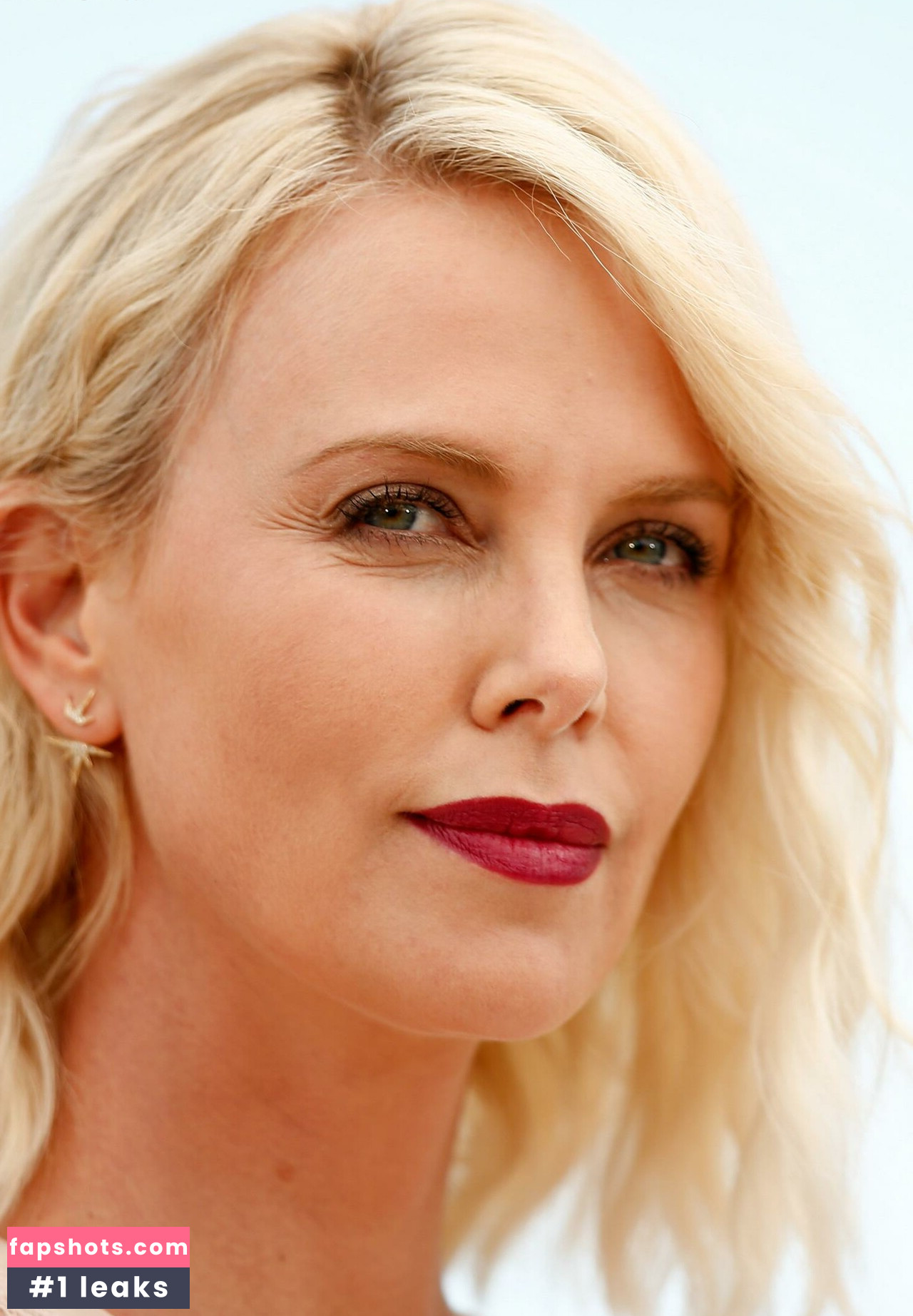 Charlize Theron Nahé úniky fotek pouze od fanoušků #156 - Fapshots