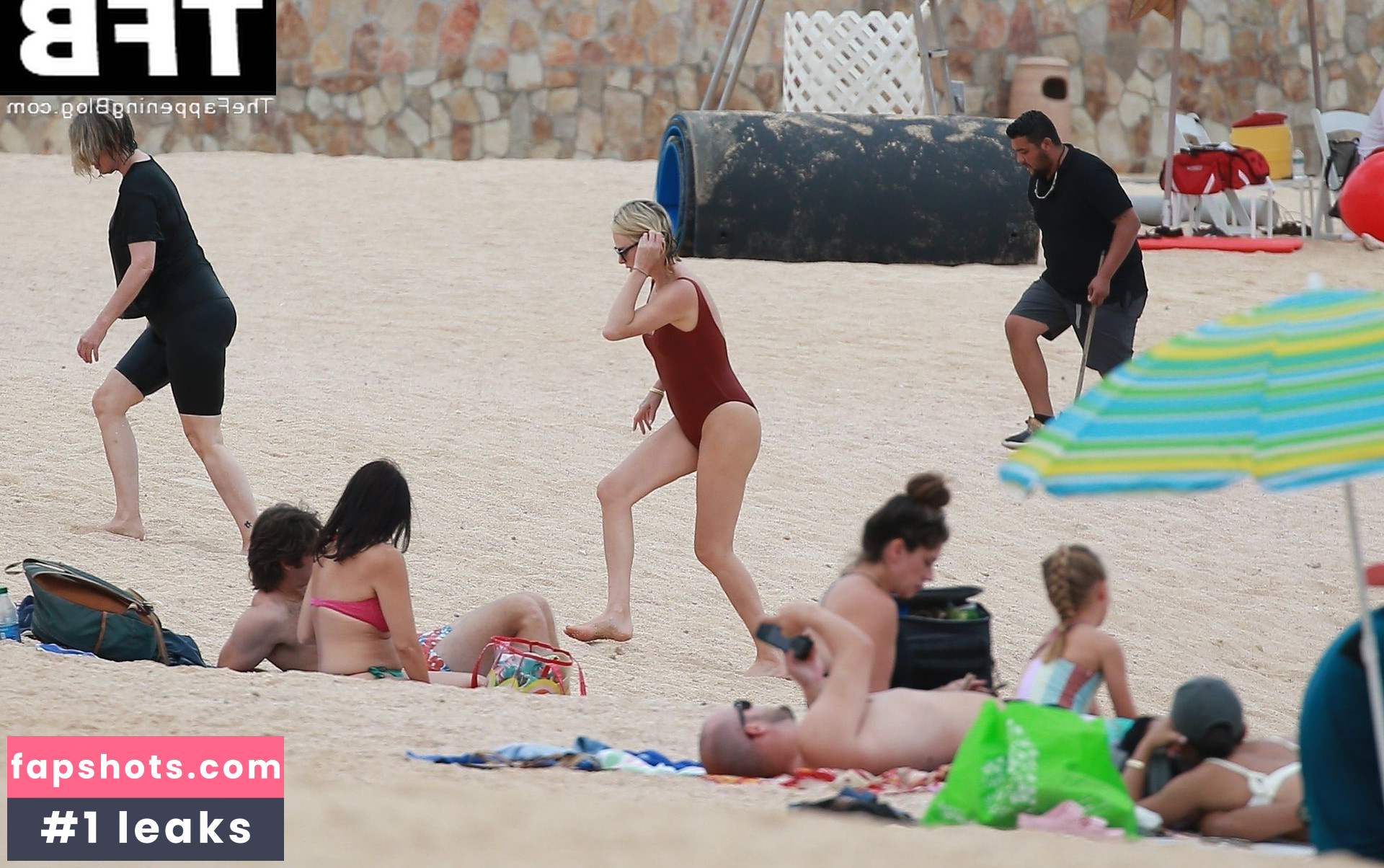 Charlize Theron Nahé úniky fotek pouze od fanoušků #210 - Fapshots